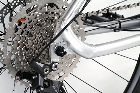 2021-Haro-MTB-Beasley-275-DLX-Brush-Polish-Detail-4